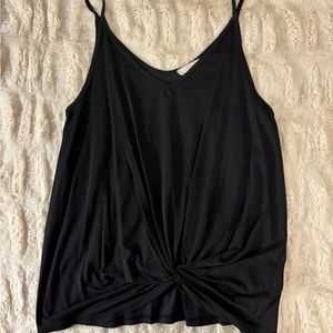 Women’s black v neck tank top